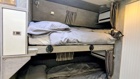 Wallace the Wildax – Family 4 berth campervan