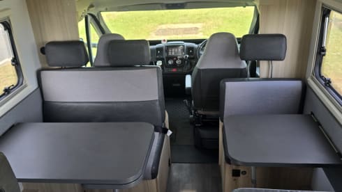 Lottie – 7 berth Sun Living a70dk AUTOMATIC 2021 7 belts