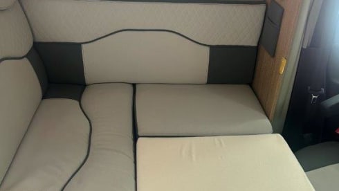 Camper Ford TL 265 roller team  – Freiheit auf vier Rädern Ihre Reise beginnt dort, wo Sie möchten 