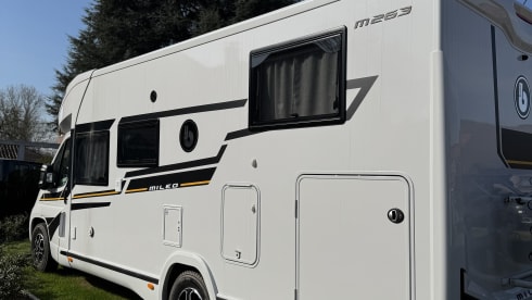 Benimar Mileo 263 - 2024