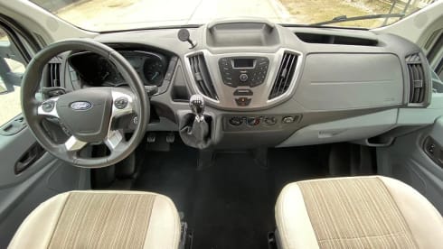Mobilhome voor 4 personen – 4p Ford semi-integrated uit 2020