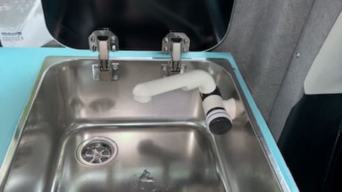 Mercedes-Benz Vito campervan with beautiful installation.