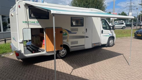  Camper Chausson/Fiat Ducato incl. Insurance & Roadside Assistance