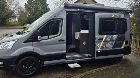 Theodore  – 2 berth Swift TREKKER 