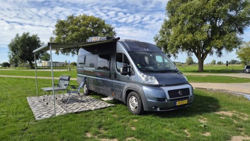 Fiat Adria Twin 640 buscamper  – Zweisitziger Fiat-Bus aus dem Jahr 2011