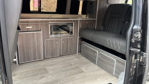 * Automatic* 4 berth VW camper with all mod cons
