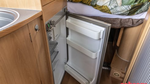 Hygge – Atmospheric camper bus for a fun adventure