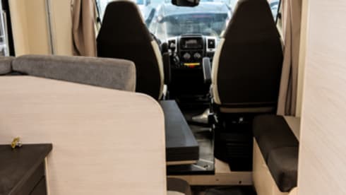     The Freedom Van – Fiat 4p semi-integrata dal 2021
