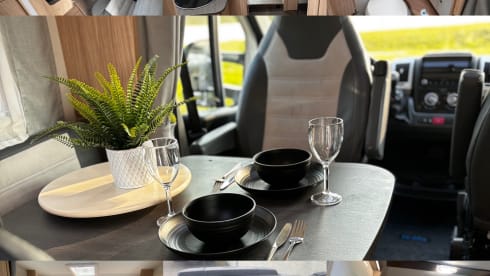 4p Sunlight semi-integrated uit 2021