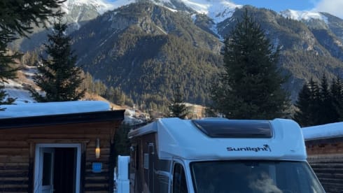 4p Sunlight semi-integrated uit 2016