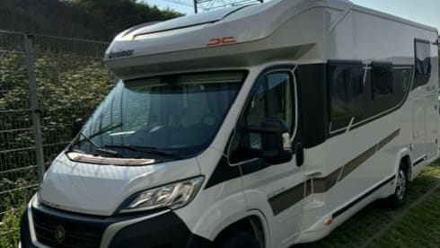 Oscar – 4p Benimar semi-integrated uit 2024