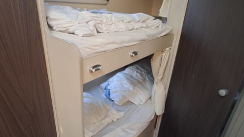 Seal 50 – Family camper with 6 fixed beds