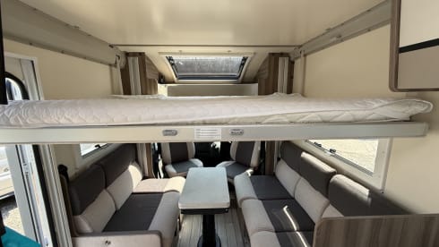 Kronos – 4 berth Roller Team semi-integrated from 2025