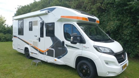 4p Challenger semi-integrated uit 2017