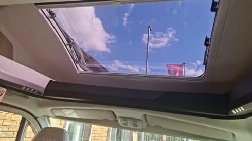 George – 5* 4 berth Chausson 650 Etape Brand new 2024