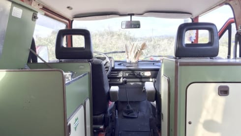 Cherry – Volkswagen Westfalia T3 Combi