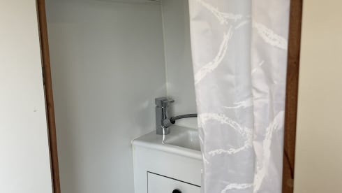 Modern, compact Off Grid Campervan Fiat Ducato (self-built) 