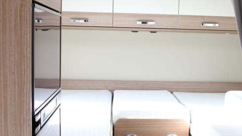 3 – Spacious 2-person camper with single beds or king-size bed!