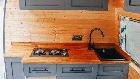 Horace – 3 berth Volkswagen campervan from 2015