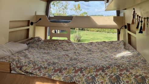 SJEF – Sfeervolle 4p off-grid familie buscamper