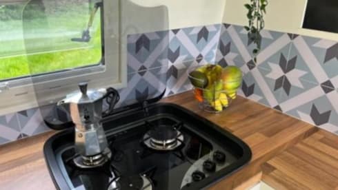 Maui  – Volkswagen Crafter Campervan 