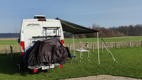 Luxury Pössl bus camper 640 with length beds