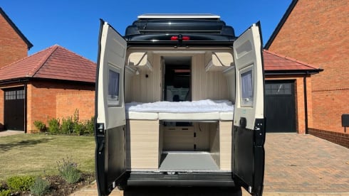 Frida  – Dreamer 55UP large campervan