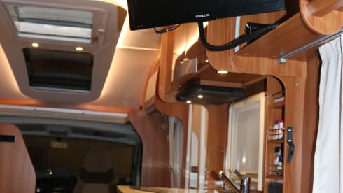With a good feeling on holiday with this complete Dethleff Camper