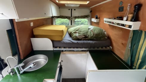 2p Mercedes-Benz bus from 2012