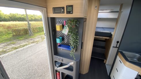 Coral suite on wheels – Luxury 2 person Adria Coral 650DL automatic transmission semi-integrated from 2022