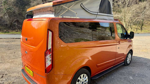 Frodo – Campervan Ford a 4 posti letto dal 2024