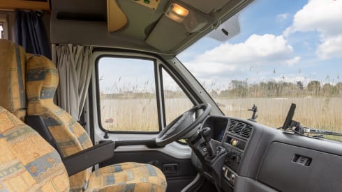 4p Knaus integrated from 2002