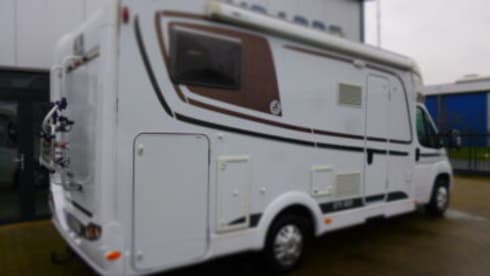 Max – Carado small practical camper