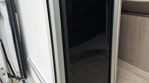 Dreamer – 2p Challenger bus from 2021