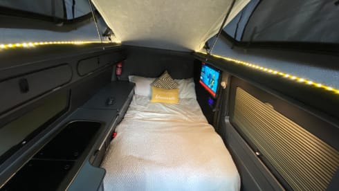 Ruby  – 2015 Volkswagen Campervan – 4 Berth