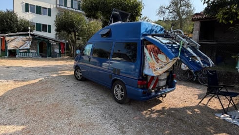 Amigo – Amigo de blauwe VW T4