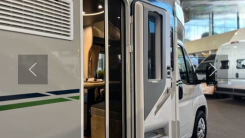 6p Chausson 724 , met aparte airco, uit 2024, volledig uitgerust