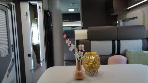 Coast Roller  – 4p Chausson semi-integrated uit 2016