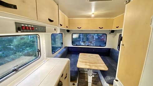 Friendly Camper – Restyled camper | Working off grid