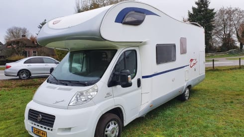Spacious luxury 6p (family) camper