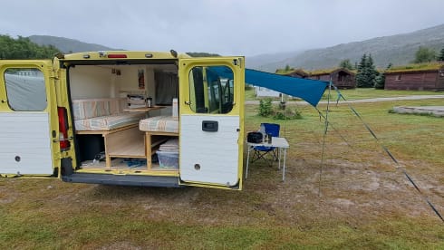 Peugeot Boxer (motorhome conversion)