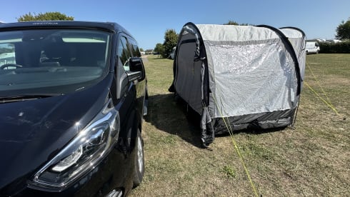 Daffy – 4 berth Ford Nugget Plus campervan from 2022