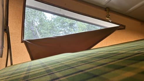 Sandy Beach Bus – 3p Volkswagen campervan from 1973