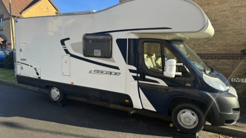 Marilyn  – 4 berth/6 Belts Swift Escape 2011
