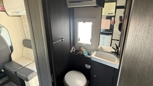 5p Ford alcove uit 2020