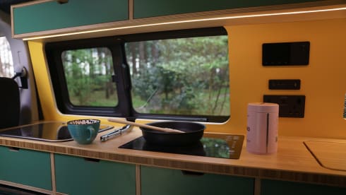 HYGGE – Volkswagen campervan met 5 slaapplaatsen uit 2020