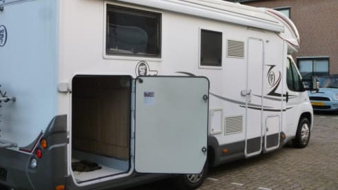 Dream on wheels – ELNAGH T LOFT 530 Happy Camper