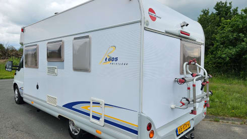 4p Fiat Burstner semi-integrated from 2004