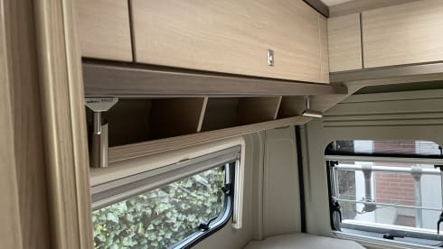 Comfortabel Reizen – Pössl 163PK, 2Win+, 6m