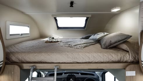 Fergus – New 2025 6 Berth off-grid Motorhome